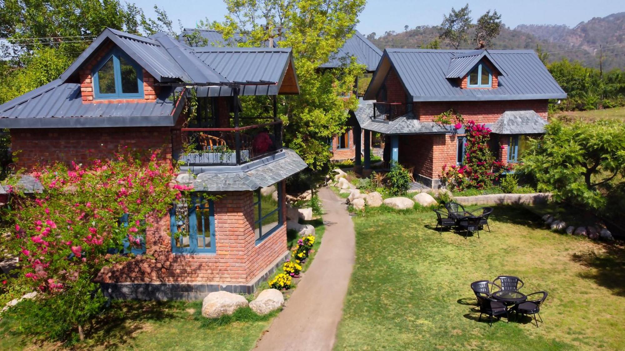 Rendezvous Resort Dharamshala Dış mekan fotoğraf
